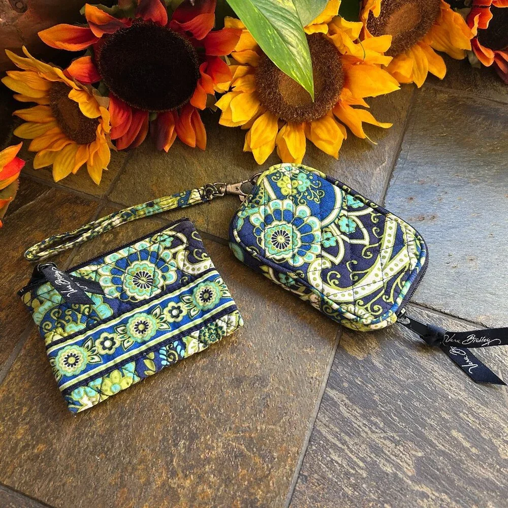 Vera Bradley Wristlet and Coin Purse Bundle in Rhythm and Blues Pattern